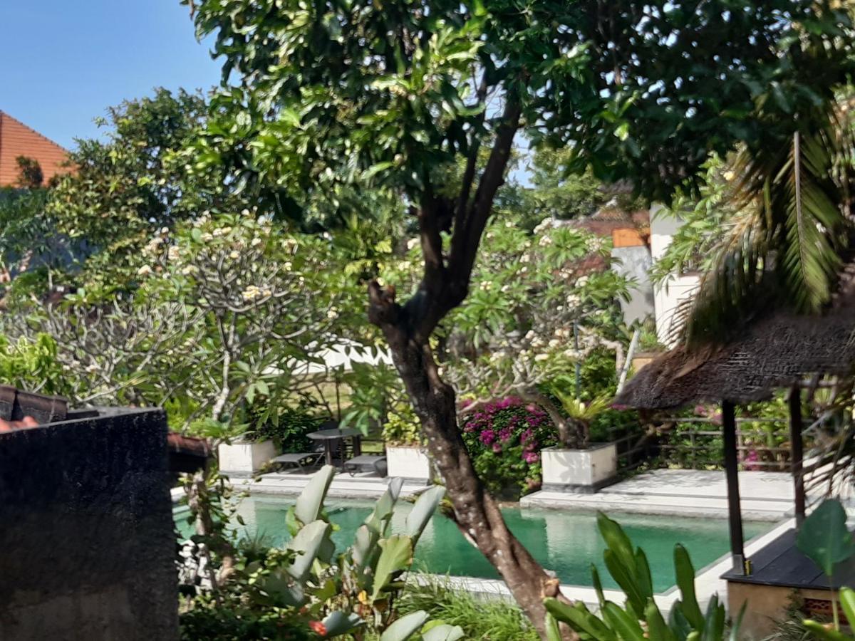 Puri Kutat Lestari Hotel Sanur  Exterior photo